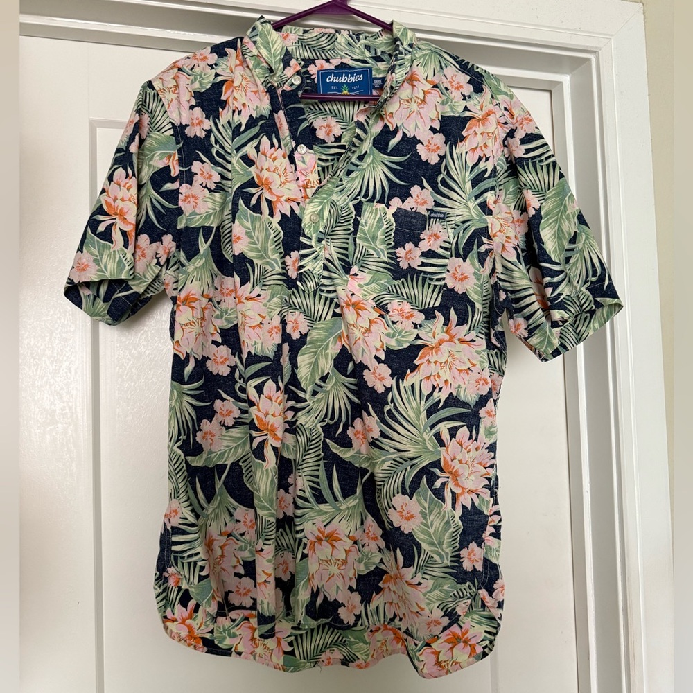 Chubbies Quarter Button Down Hawaiian Floral Shirt